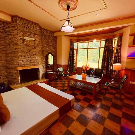 Woods Villa- A Luxury Mountains View Cottages Manāli Dış mekan fotoğraf