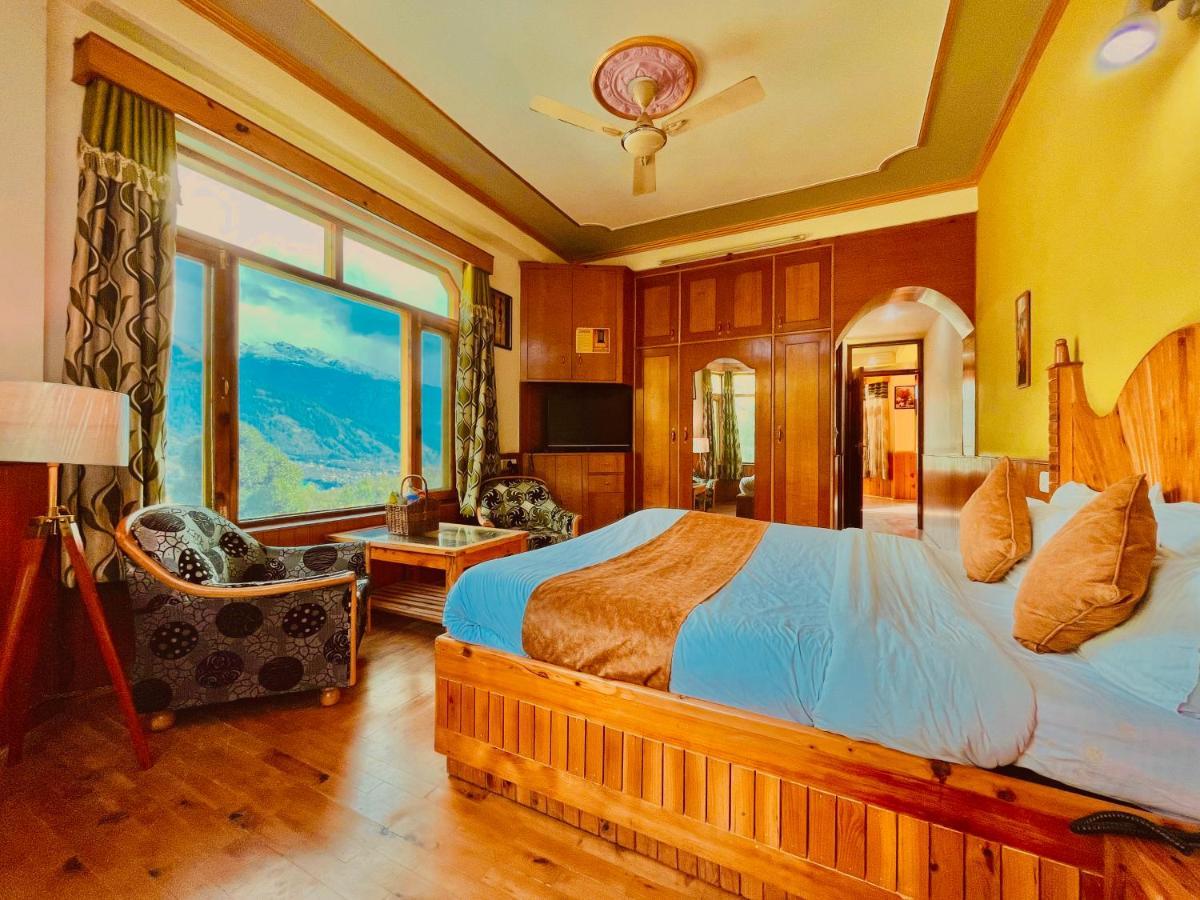 Woods Villa- A Luxury Mountains View Cottages Manāli Dış mekan fotoğraf