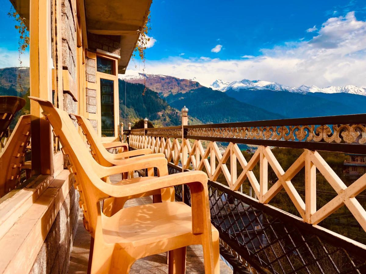Woods Villa- A Luxury Mountains View Cottages Manāli Dış mekan fotoğraf