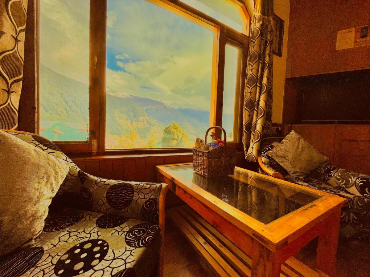 Woods Villa- A Luxury Mountains View Cottages Manāli Dış mekan fotoğraf