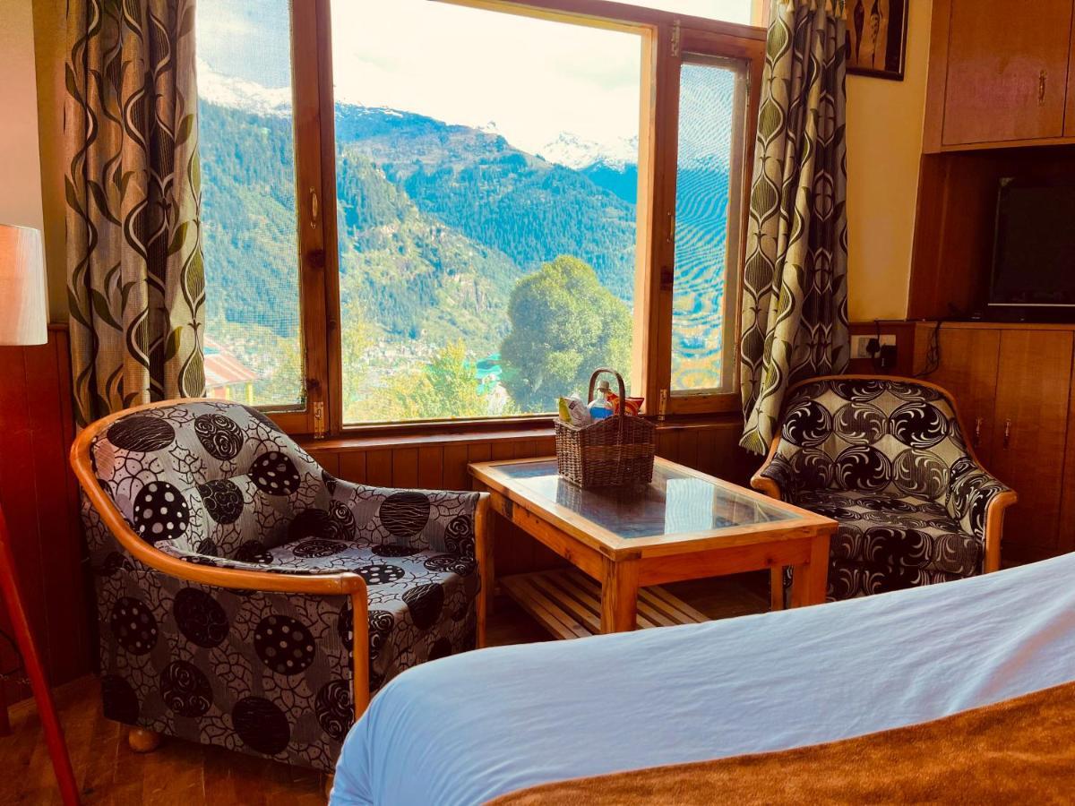 Woods Villa- A Luxury Mountains View Cottages Manāli Dış mekan fotoğraf